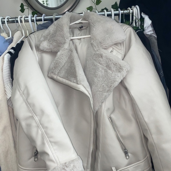 leather jacket - Picture 4 of 4